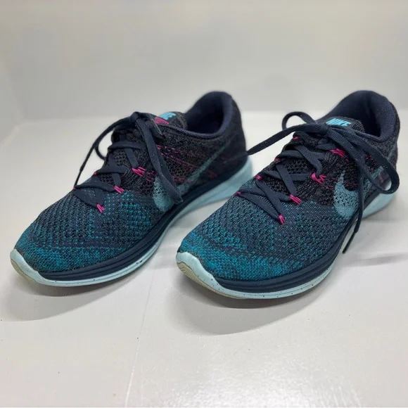Women's Nike Flyknit Lunar 3 Blue and Pink Running shoes Size 7 - Picture 1 of 11